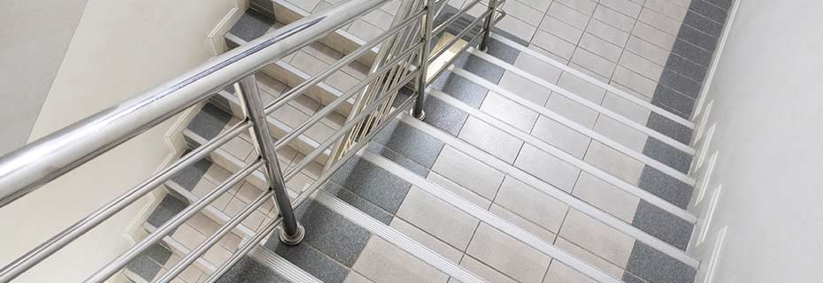 Garder la cage d'escalier propre
