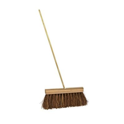 120371: Straatbezem Bassine - 32 cm - met houten steel